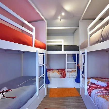 Hostel Train Lizbona